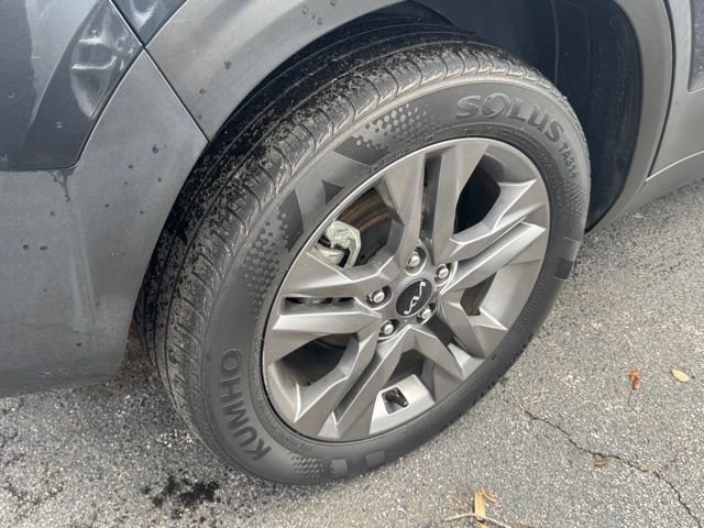 Certified 2023 Kia Seltos S image 6