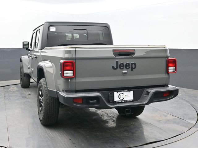 Used 2022 Jeep Gladiator Sport AWD/4WD image 4
