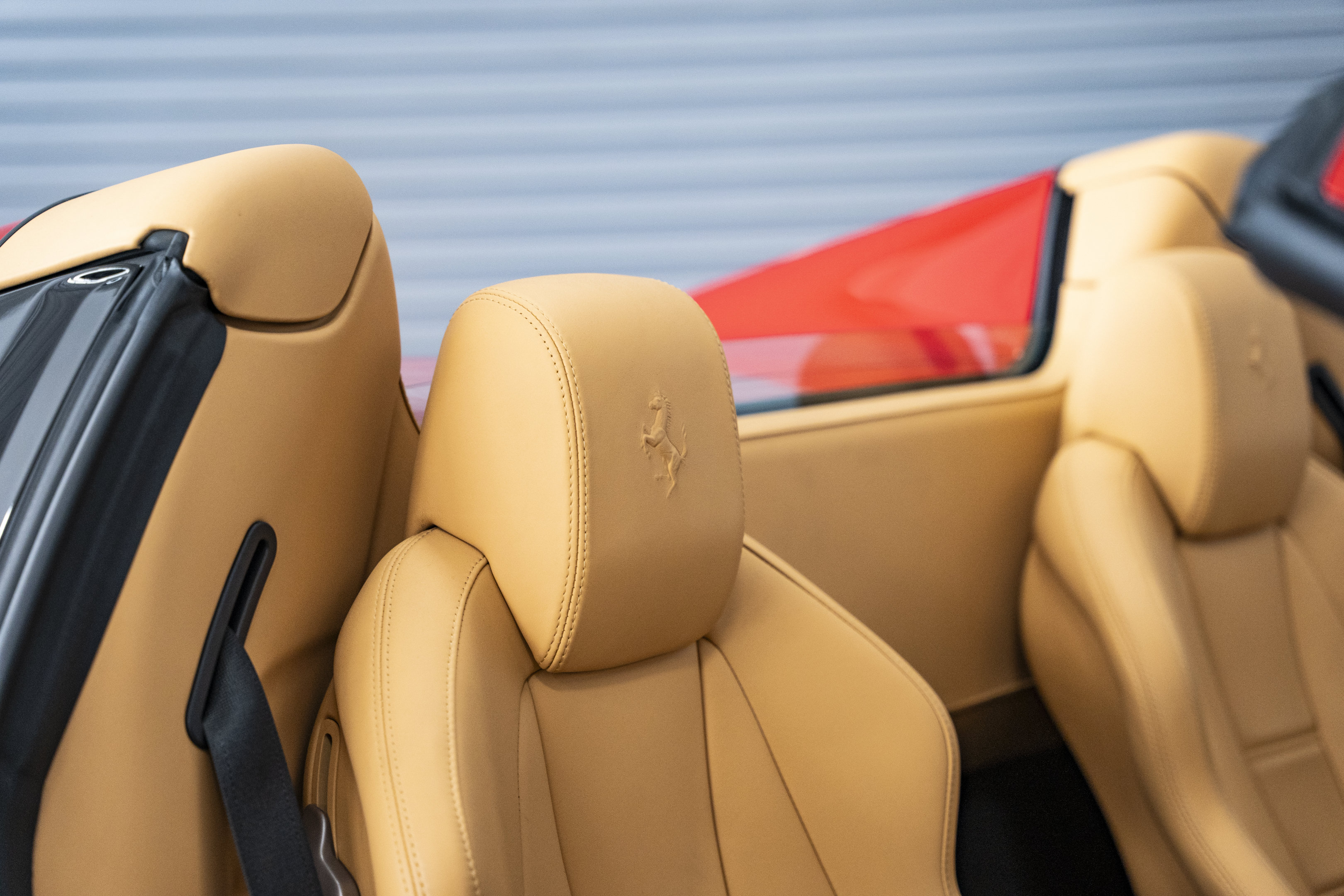 Used 2012 Ferrari 458 Spider RWD image 30