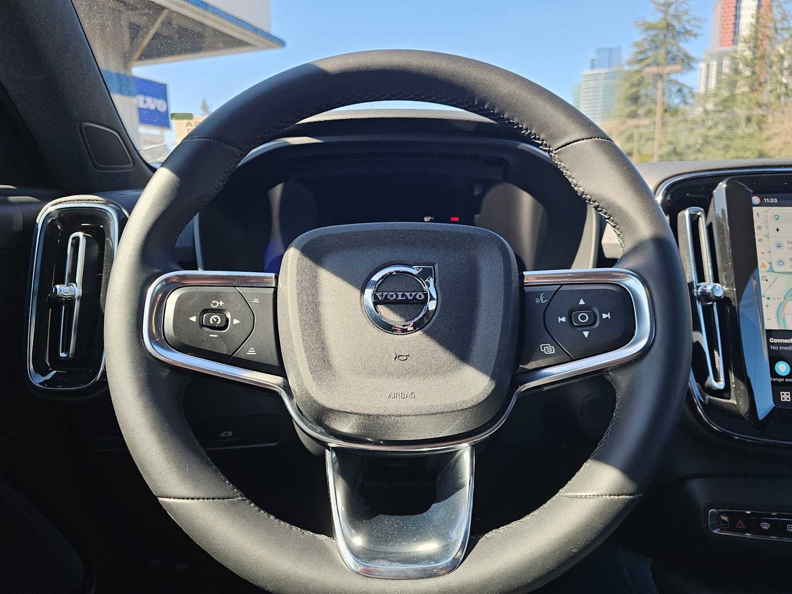 Certified 2023 Volvo C40 P8 Recharge Ultimate w/ Protection Package Premier image 23