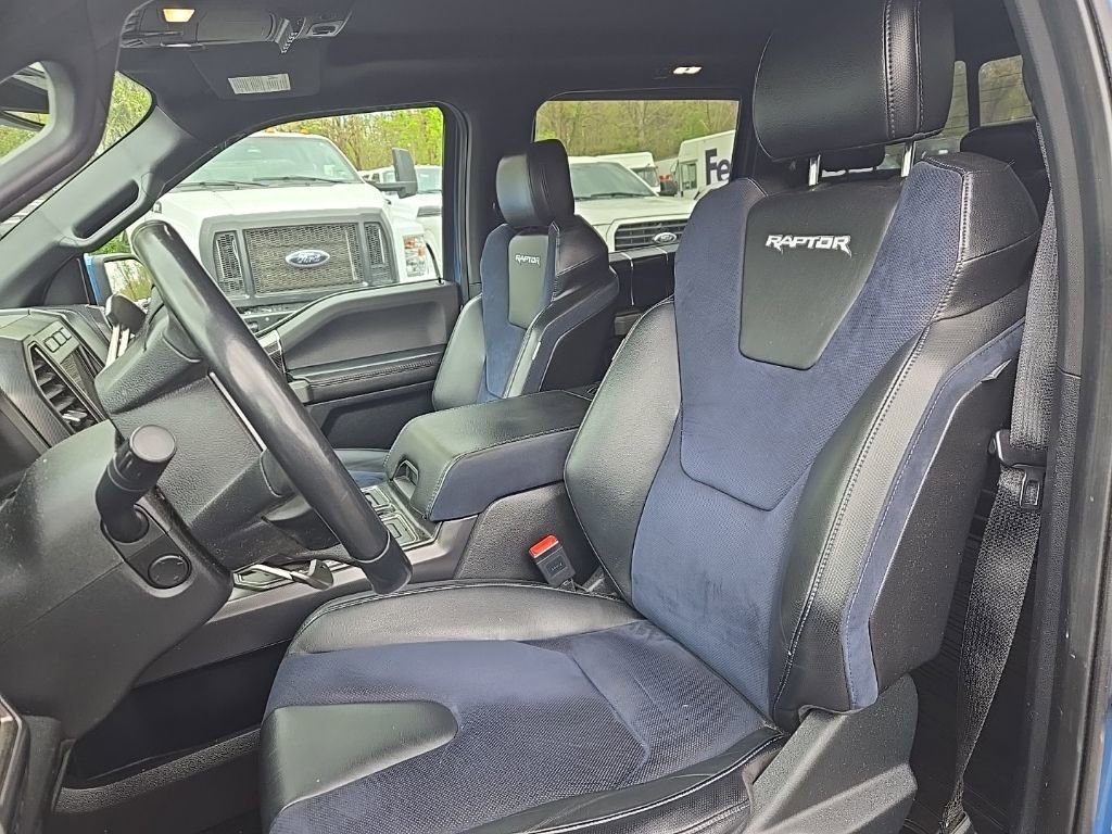 Used 2019 Ford F150 Raptor w/ Equipment Group 802A Luxury AWD/4WD image 10