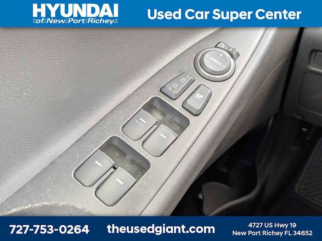 Used 2012 Hyundai Sonata GLS image 25