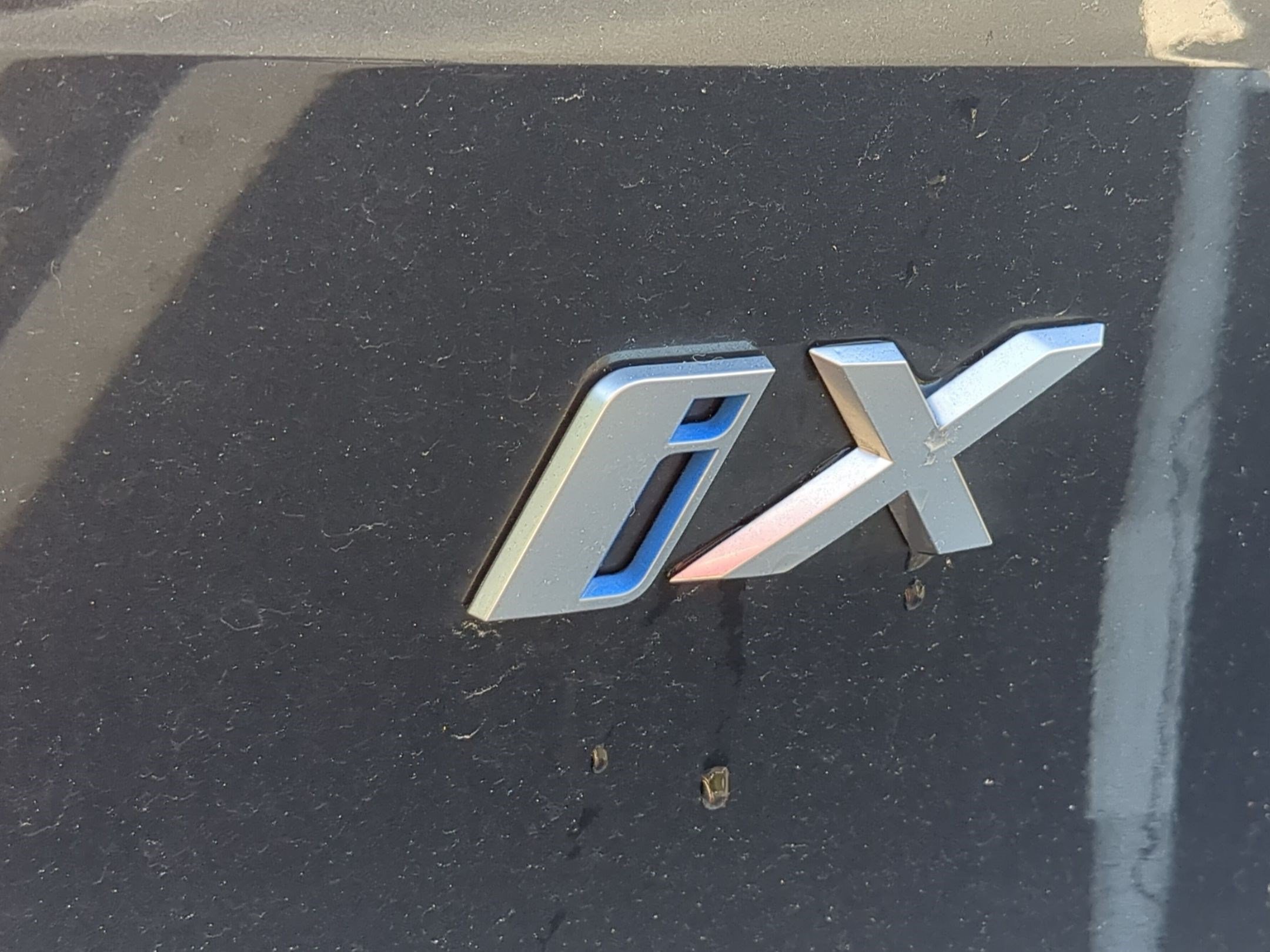 Used 2025 BMW iX xDrive50 w/ Premium Package AWD/4WD image 35