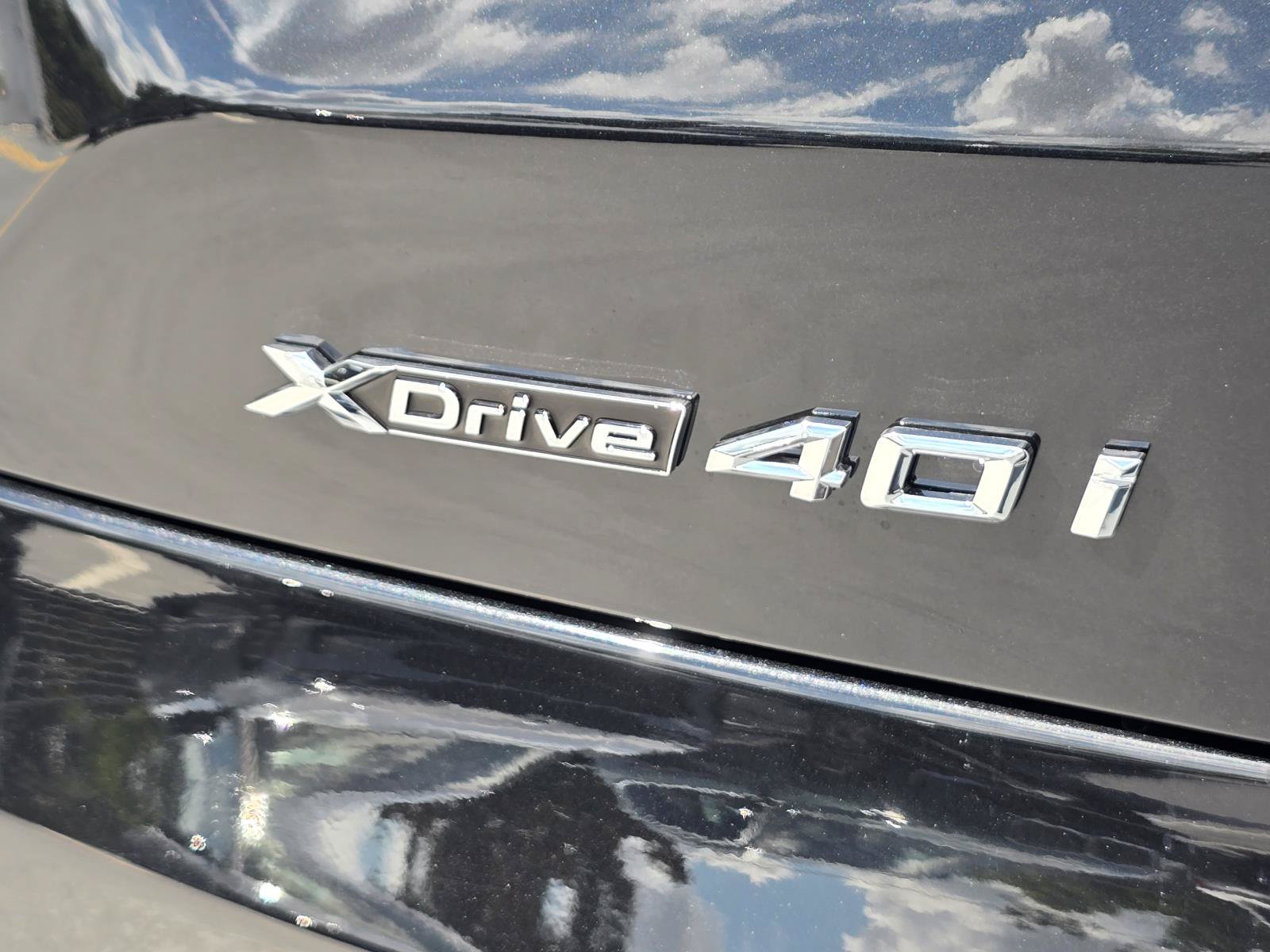 New 2026 BMW X5 xDrive40i w/ M Sport Package AWD/4WD image 5