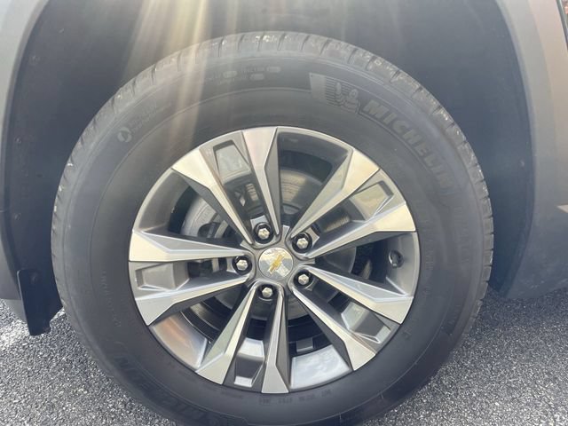 Certified 2025 Chevrolet Equinox LT w/ Convenience Package II AWD/4WD image 10