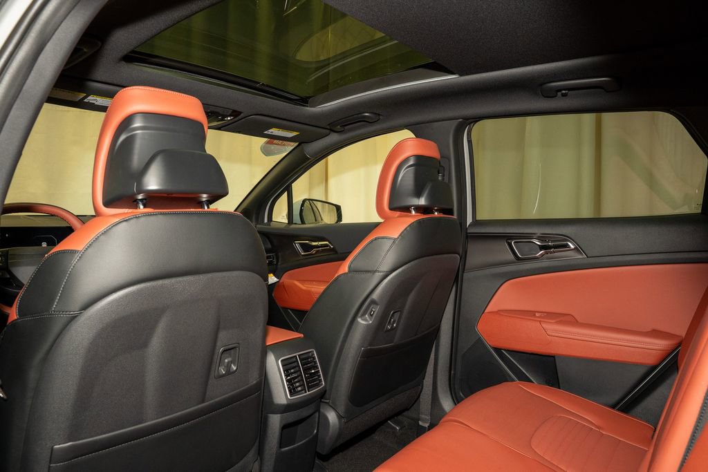 New 2026 Kia Sportage SX FWD image 10