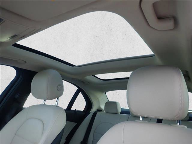 Used 2020 Mercedes-Benz C 300 4MATIC Sedan w/ Premium Package image 10