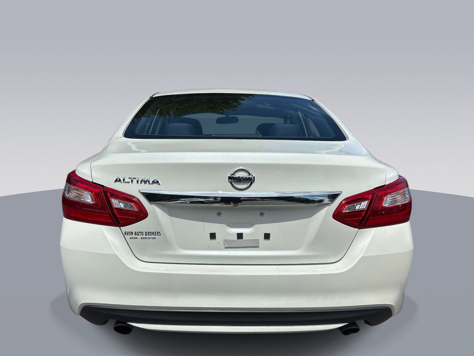 Used 2016 Nissan Altima 2.5 S w/ Power Driver Seat Package FWD image 4