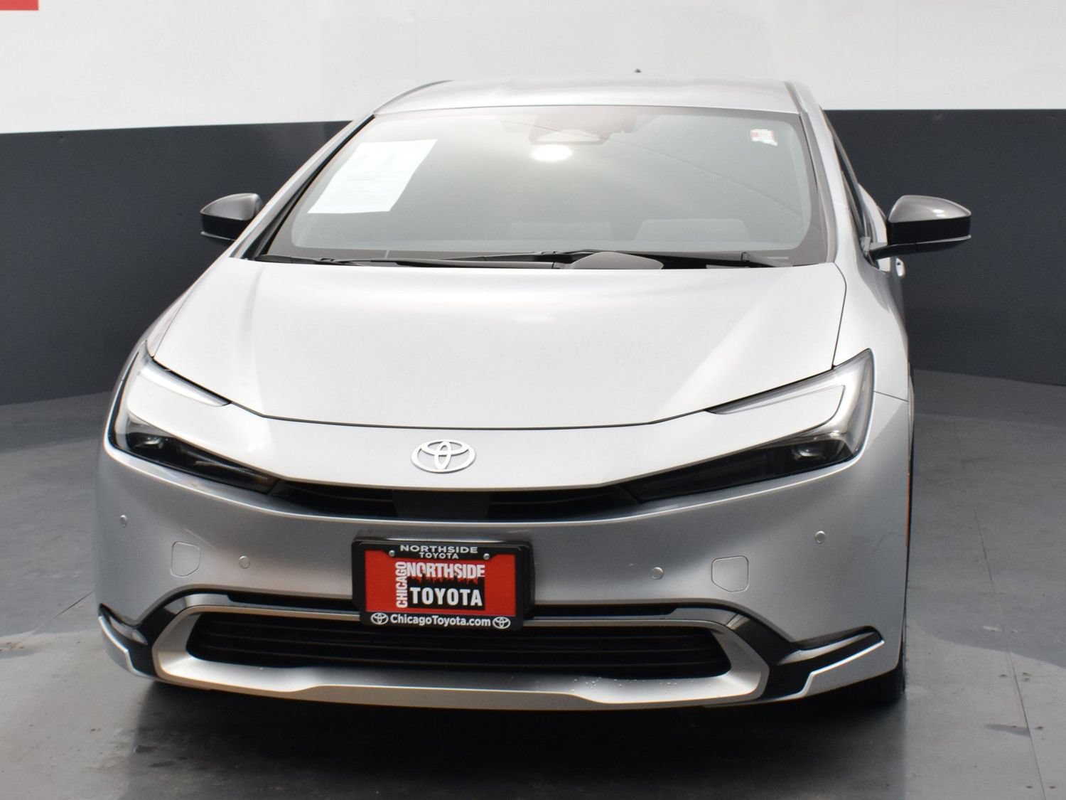 Used 2026 Toyota Prius Plug-In Hybrid FWD image 7