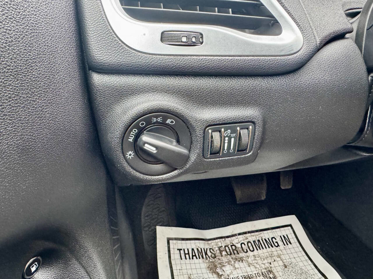 Used 2014 Dodge Dart SXT image 23