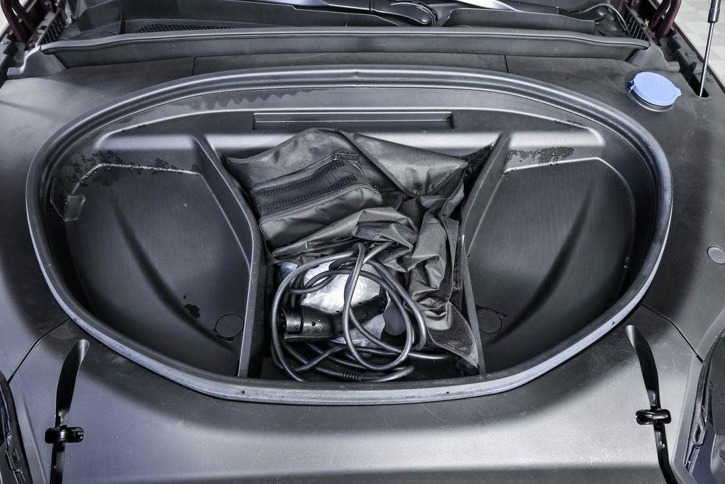 Certified 2025 Volvo EX90 Ultra AWD/4WD image 37