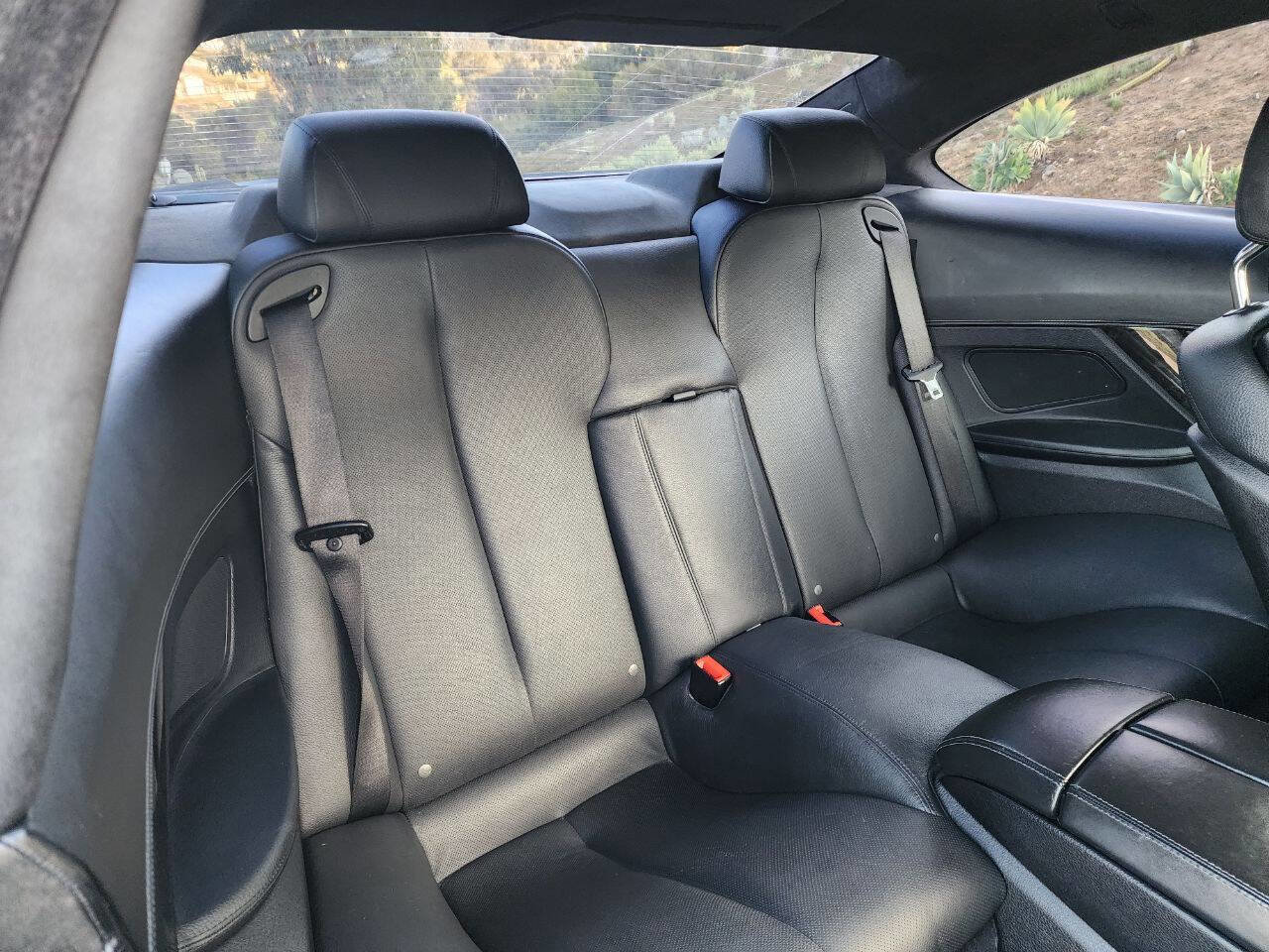 Used 2014 BMW 640i Coupe image 31