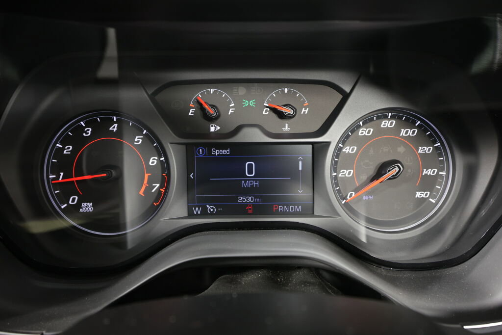 Used 2023 Chevrolet Camaro LT RWD image 23