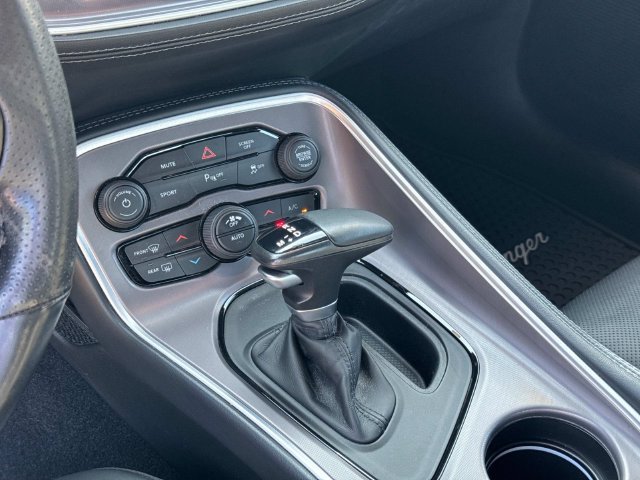 Used 2022 Dodge Challenger SXT w/ Plus Package RWD image 29