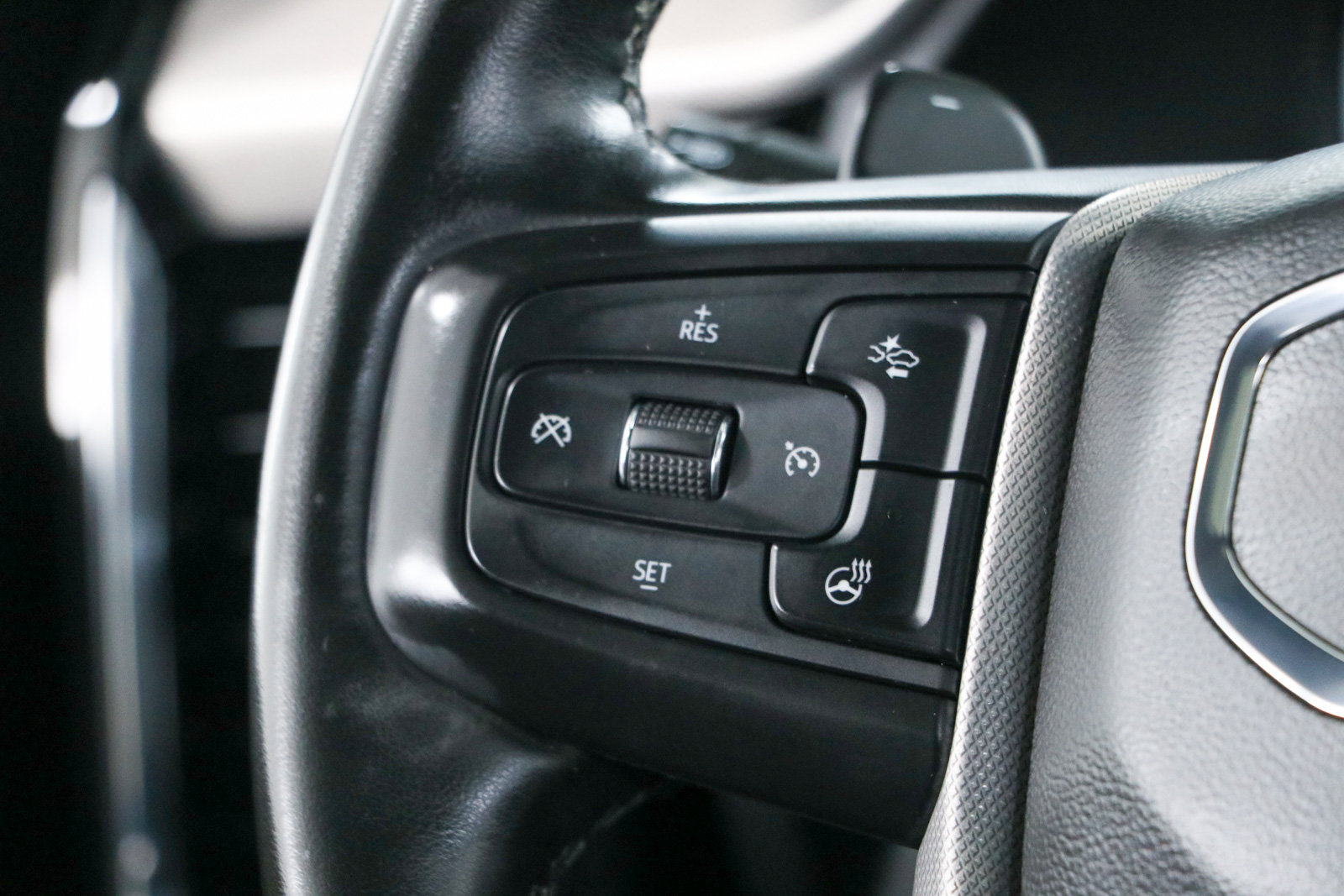 Used 2023 GMC Sierra 1500 Denali AWD/4WD image 14