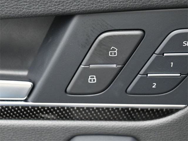 Used 2020 Audi SQ5 Premium Plus w/ Premium Plus Package image 14