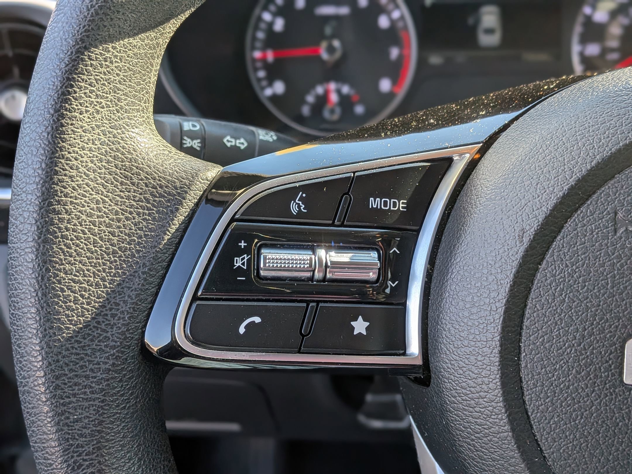 Used 2023 Kia Forte LXS image 21