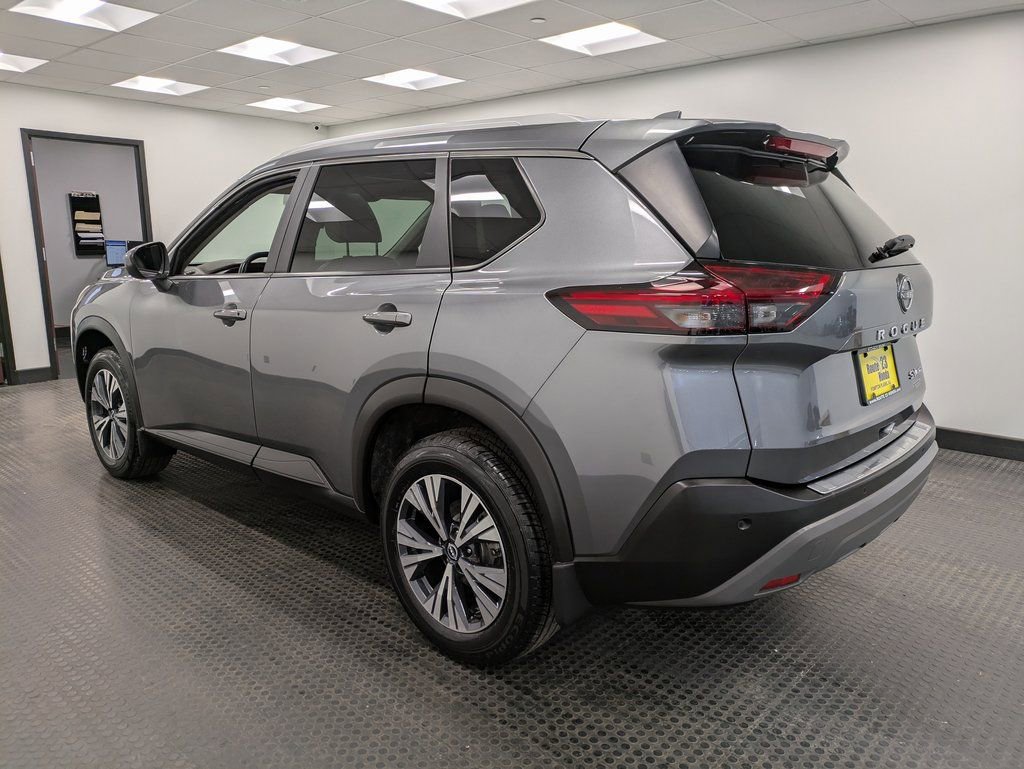 Used 2023 Nissan Rogue SV w/ SV Premium B Package image 6