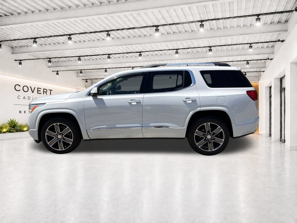 Used 2019 GMC Acadia Denali w/ Technology Package FWD image 6