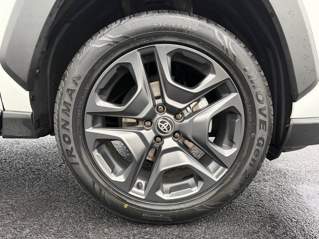 Used 2024 Toyota RAV4 Adventure image 27