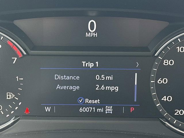 Used 2019 Cadillac XT4 Luxury w/ Cold Weather Package AWD/4WD image 21
