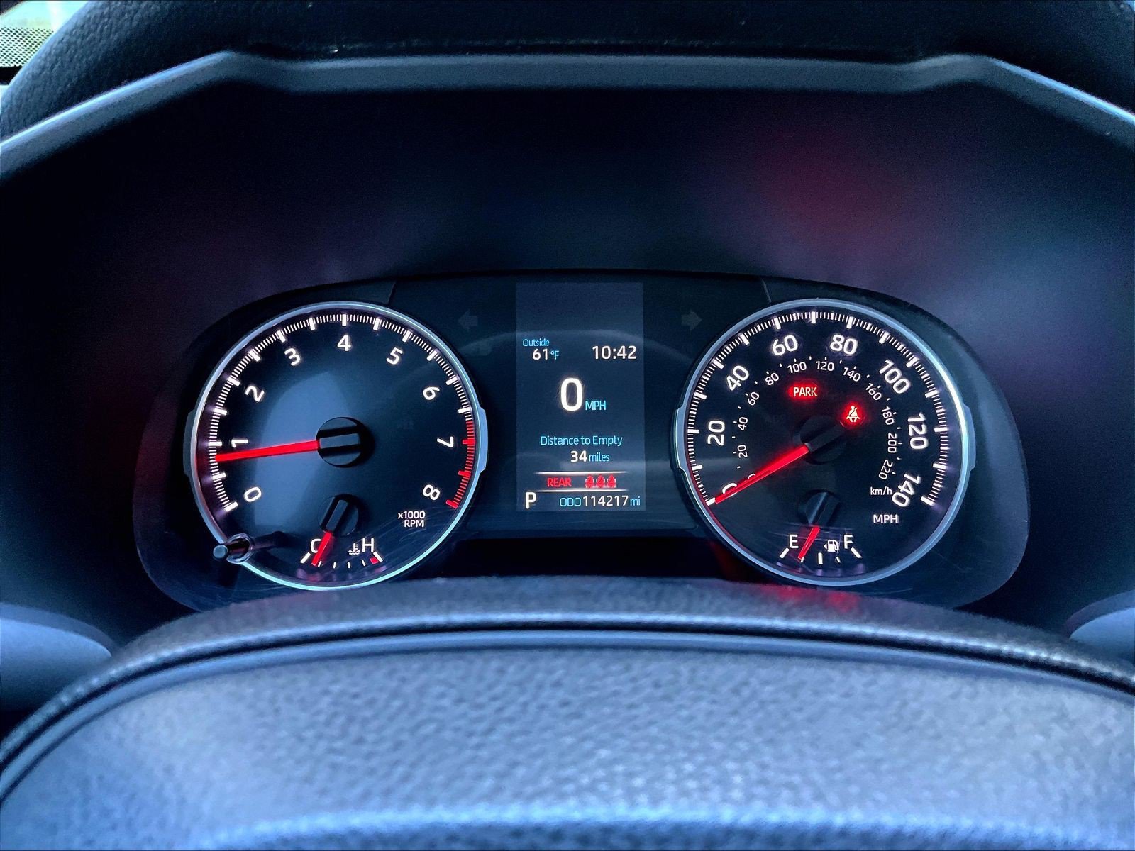 Used 2019 Toyota RAV4 LE FWD image 13