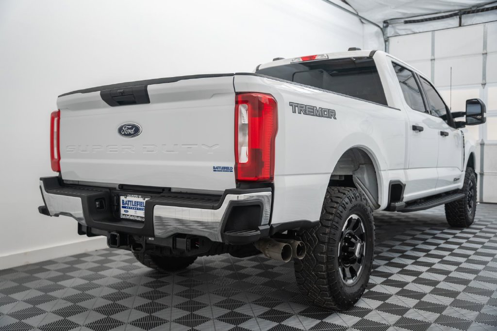 Used 2026 Ford F250 XLT w/ Tremor Off-Road Package AWD/4WD image 5