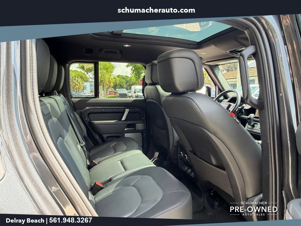 Used 2023 Land Rover Defender 130 X-Dynamic SE AWD/4WD image 16