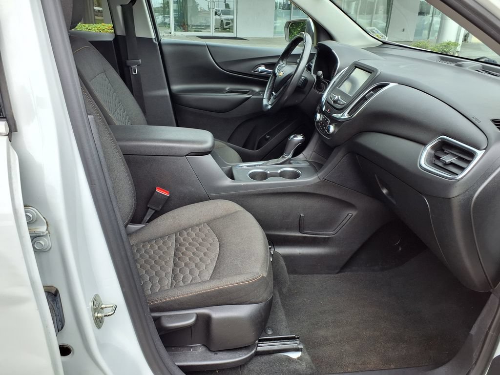 Used 2018 Chevrolet Equinox LT FWD image 7