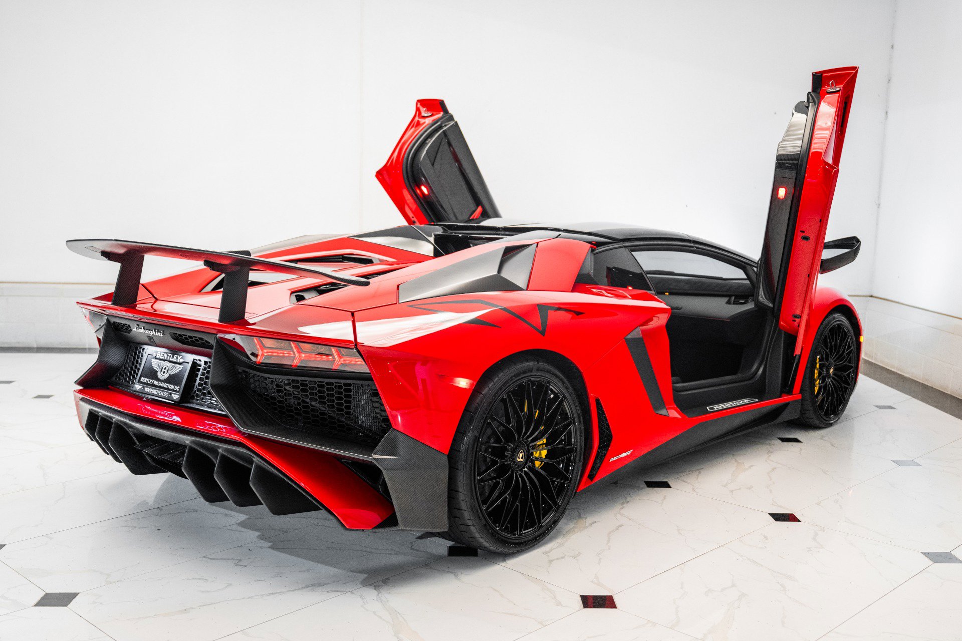 Used 2016 Lamborghini Aventador LP 750-4 Superveloce image 36