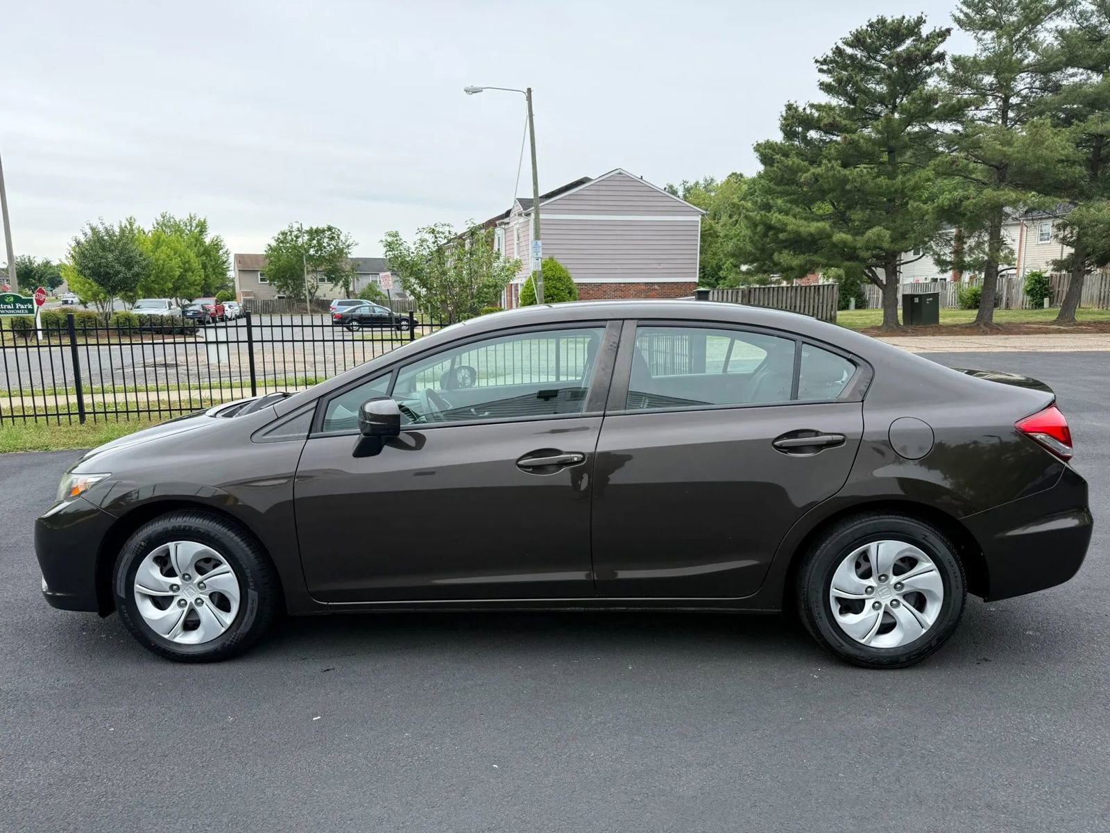 Used 2014 Honda Civic LX image 2