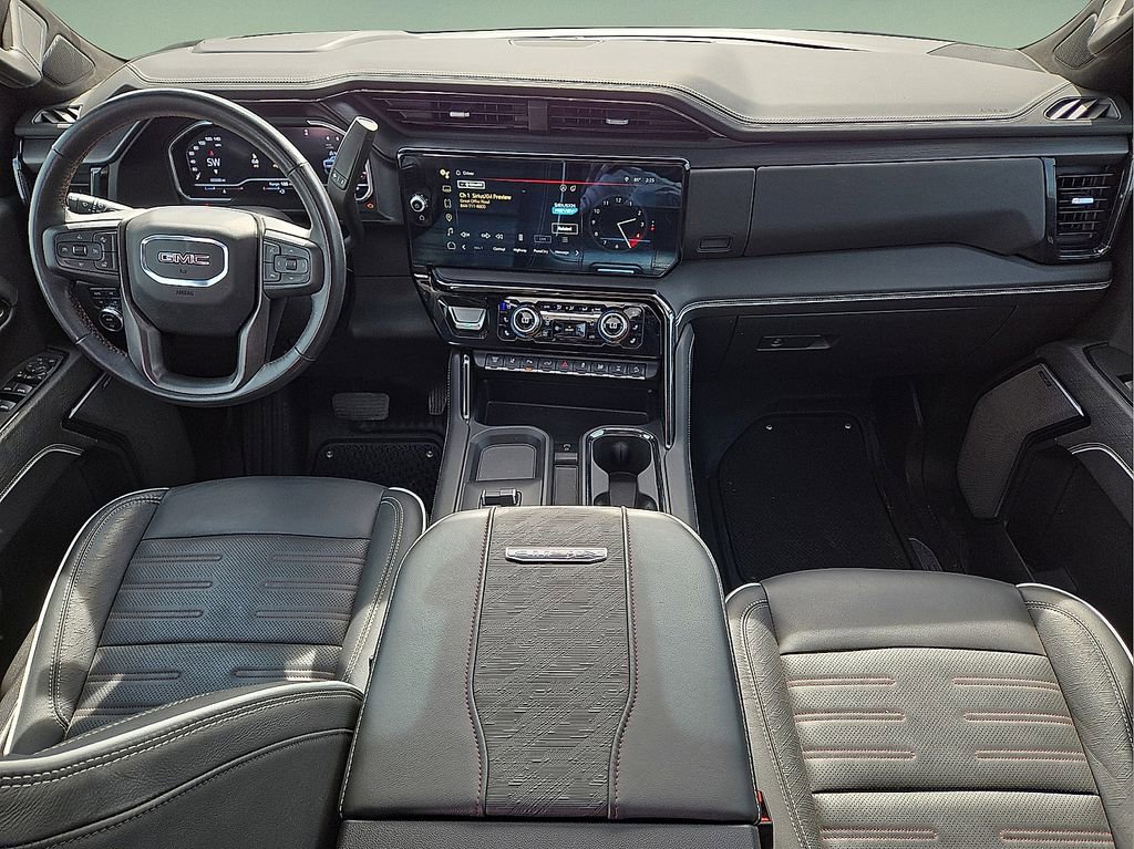 Used 2024 GMC Sierra 2500 AT4X image 18