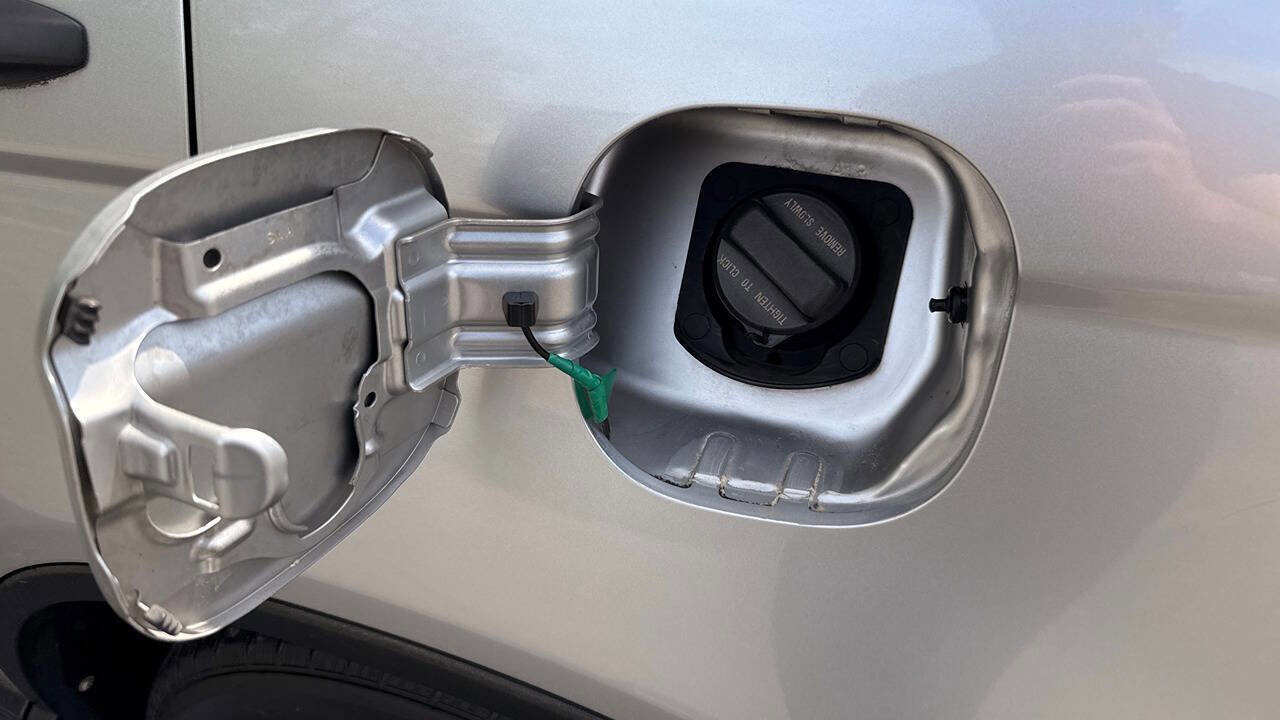 Used 2009 Honda CR-V LX image 34
