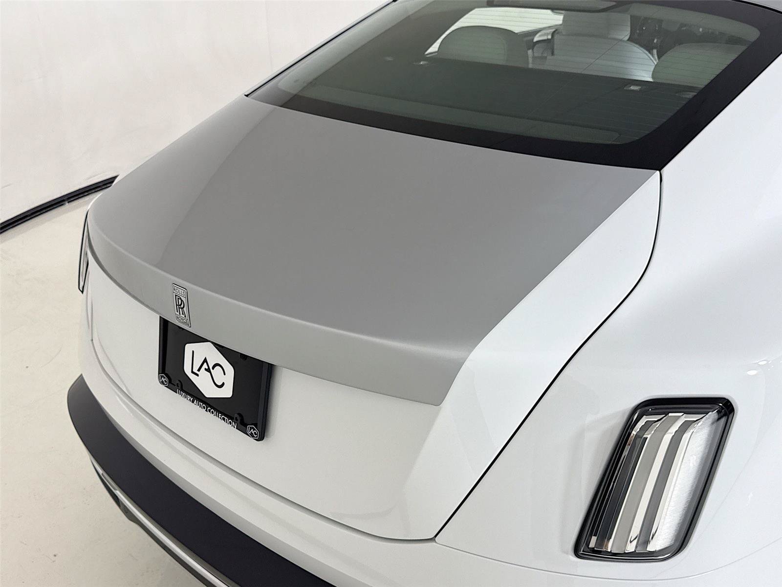 Used 2024 Rolls-Royce Spectre w/ Spectre Launch Package AWD/4WD image 35