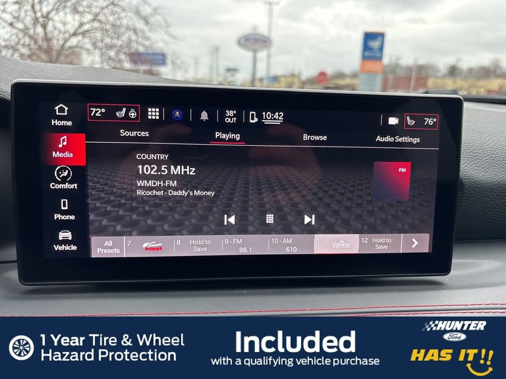 Used 2023 Dodge Hornet GT w/ GT Blacktop Package image 10