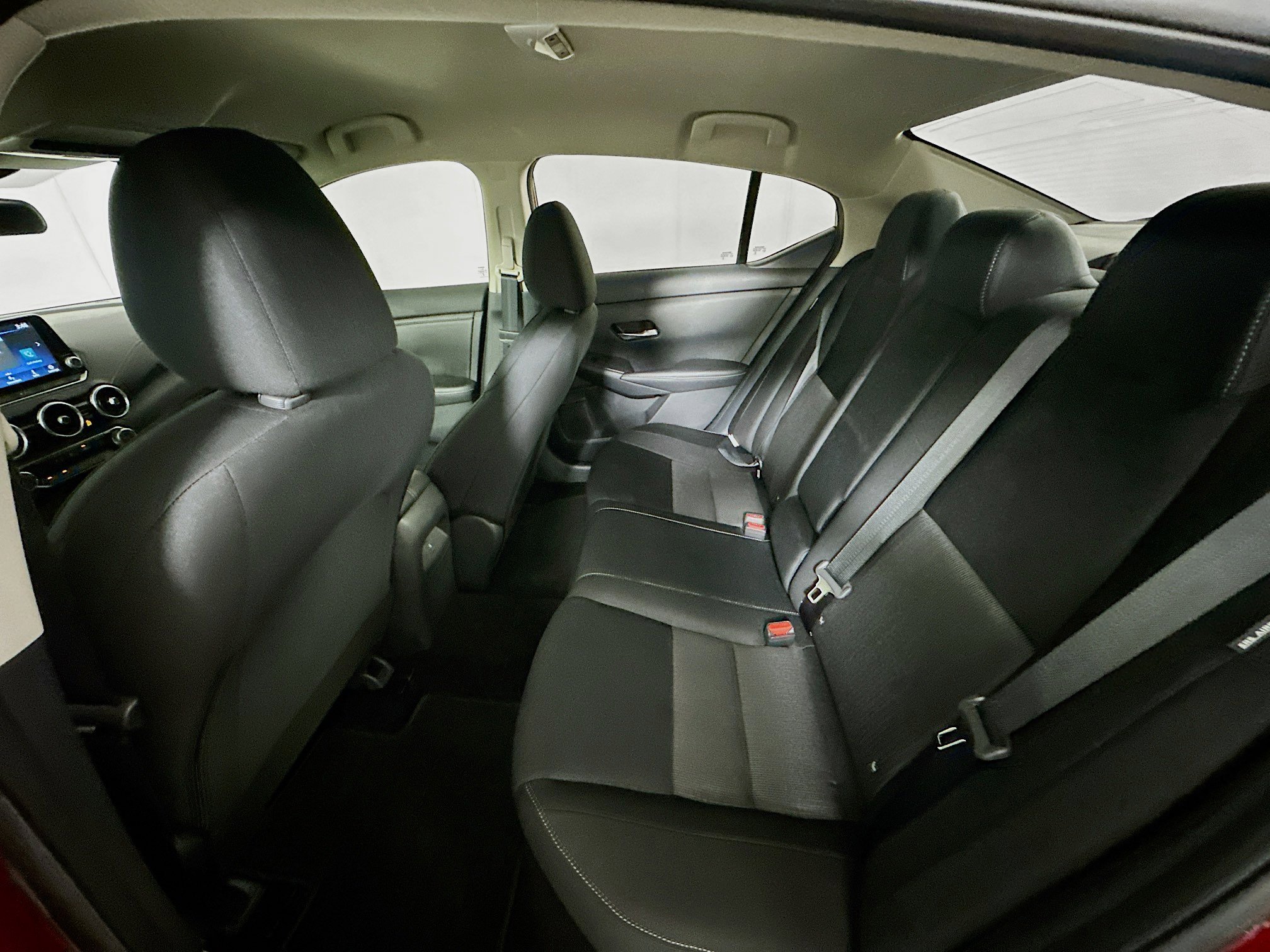 Used 2022 Nissan Sentra SV w/ Trunk Package image 26