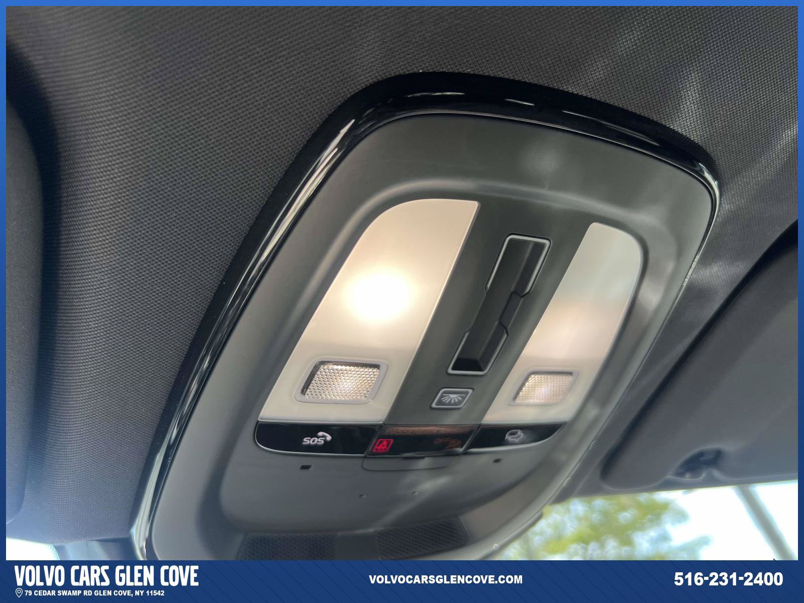 Used 2024 Volvo XC60 B5 Plus AWD/4WD image 29