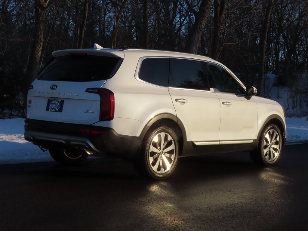 Certified 2020 Kia Telluride S image 3