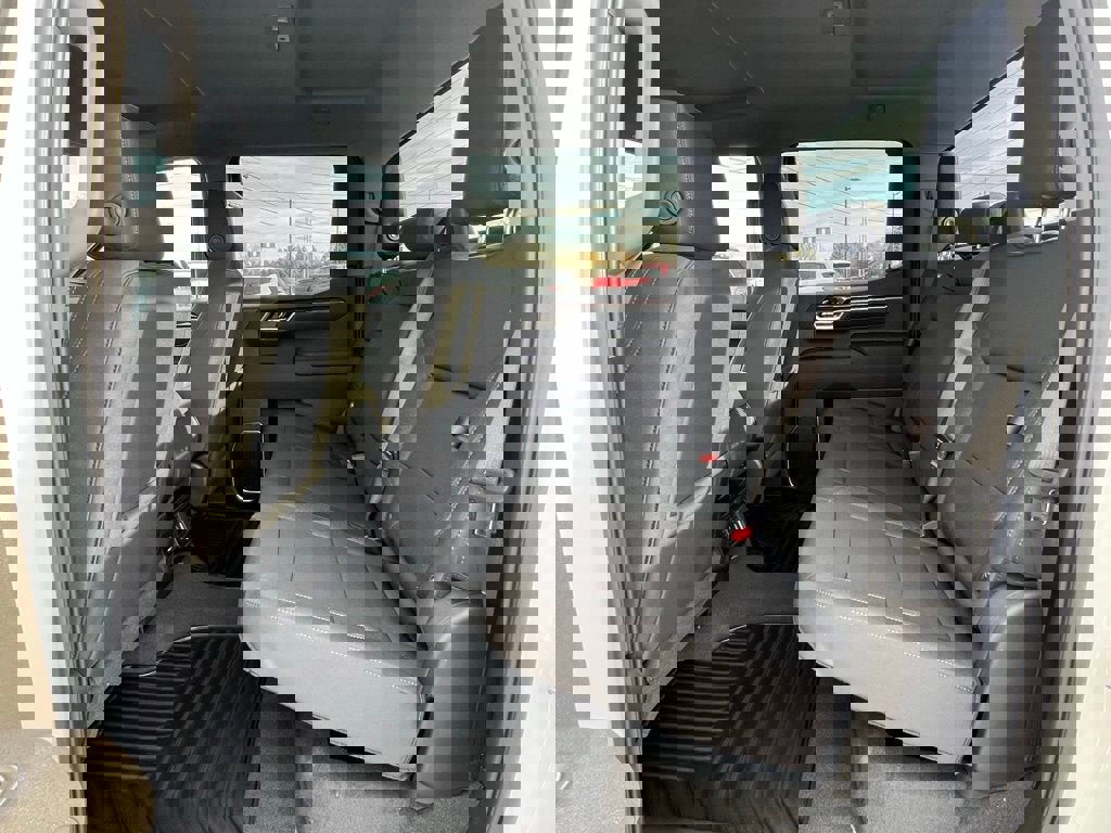 New 2026 GMC Sierra 1500 Elevation image 13