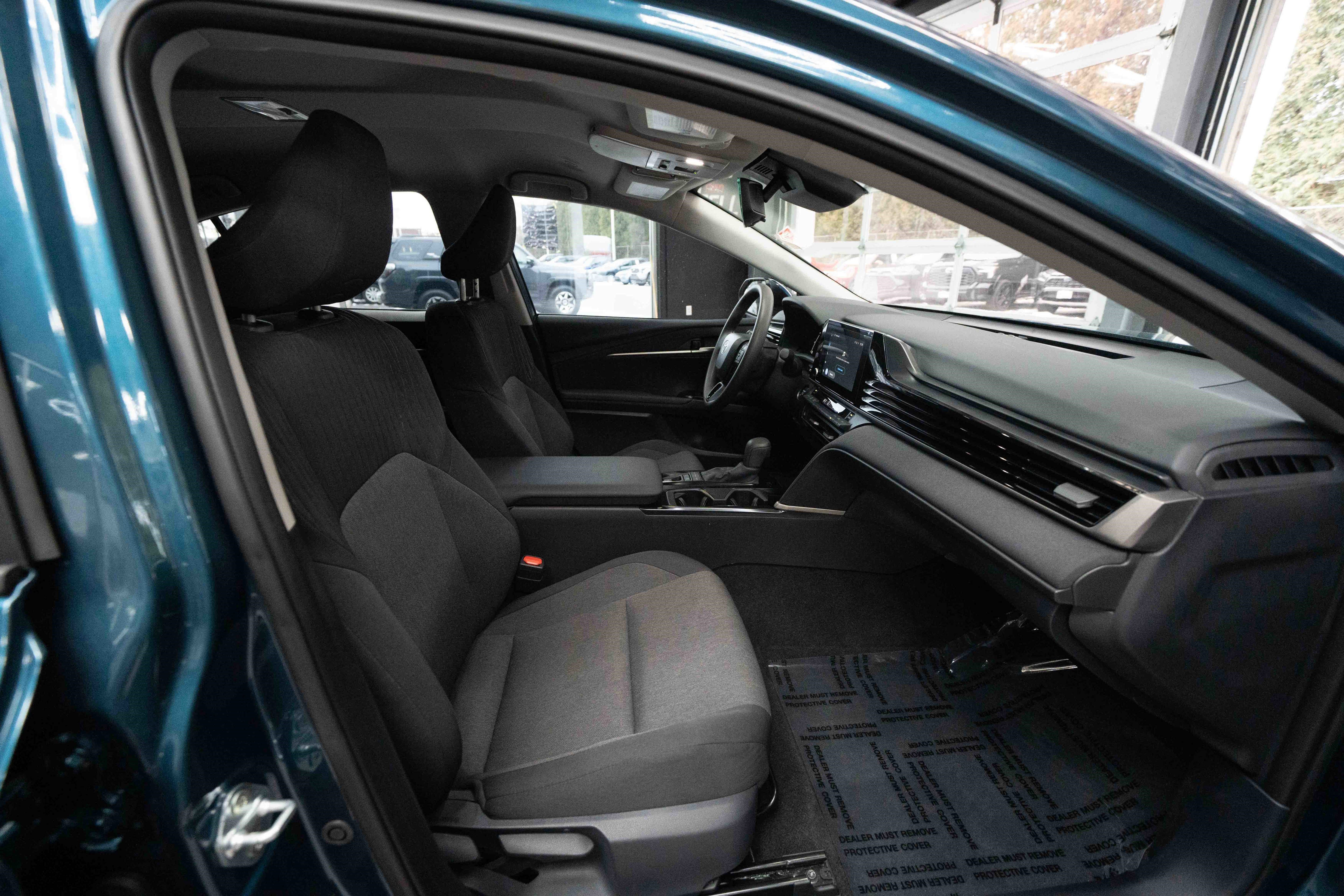 Used 2025 Toyota Camry LE image 26