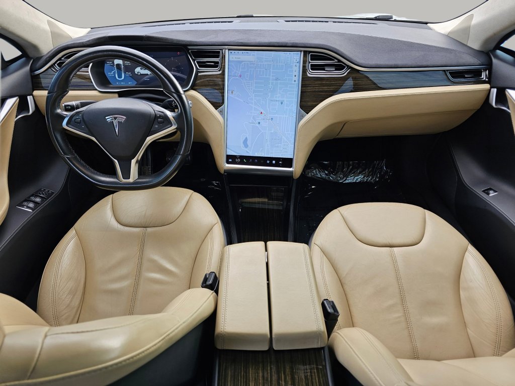 Used 2014 Tesla Model S 85 image 2
