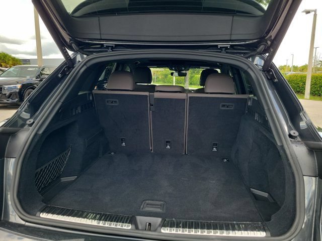 Certified 2025 Audi Q5 Premium w/ Convenience Package AWD/4WD image 8
