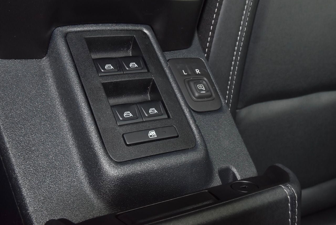 Certified 2025 Ford Bronco Badlands AWD/4WD image 35