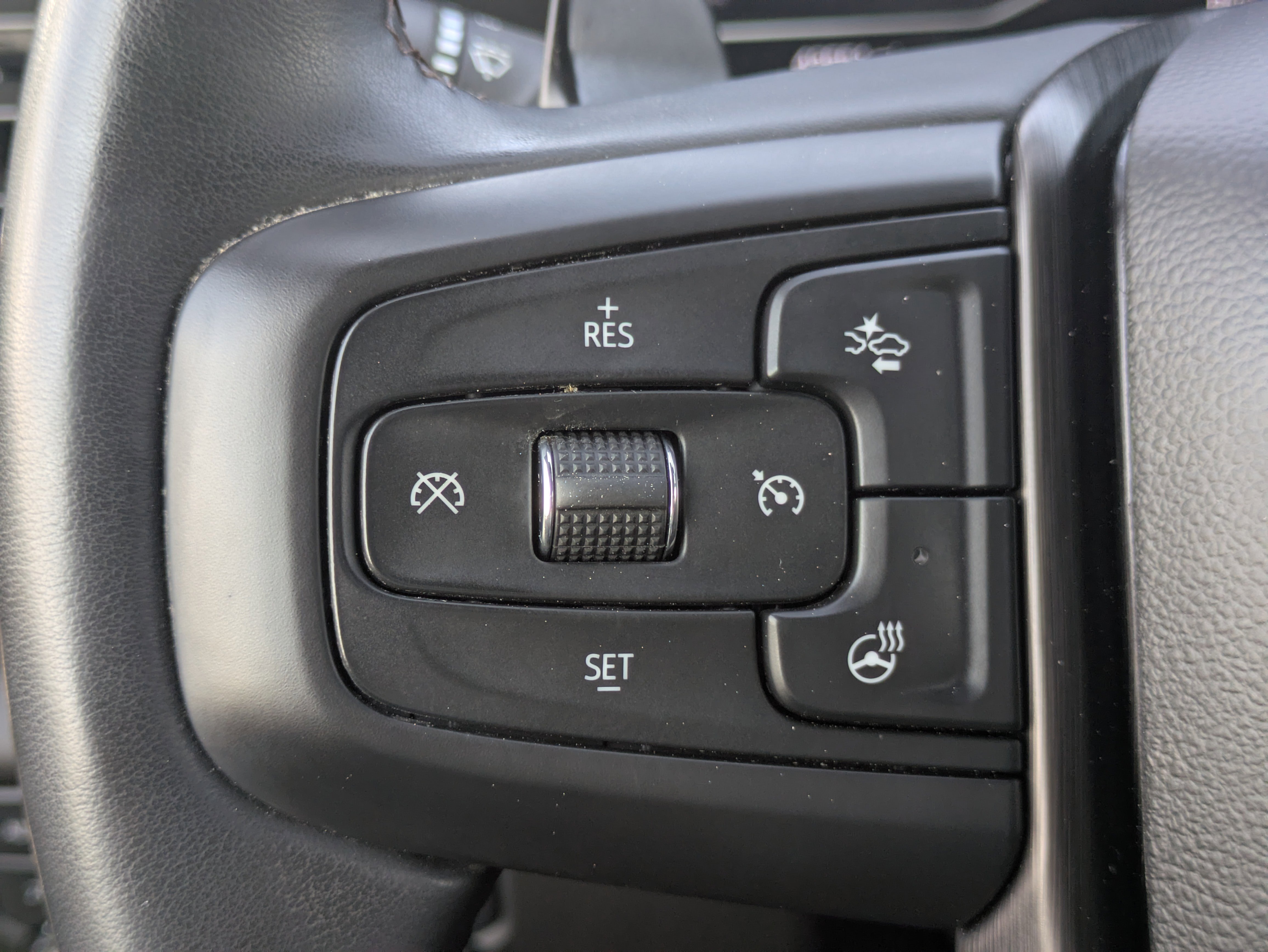 Used 2024 GMC Sierra 1500 AT4 w/ Technology Package image 16