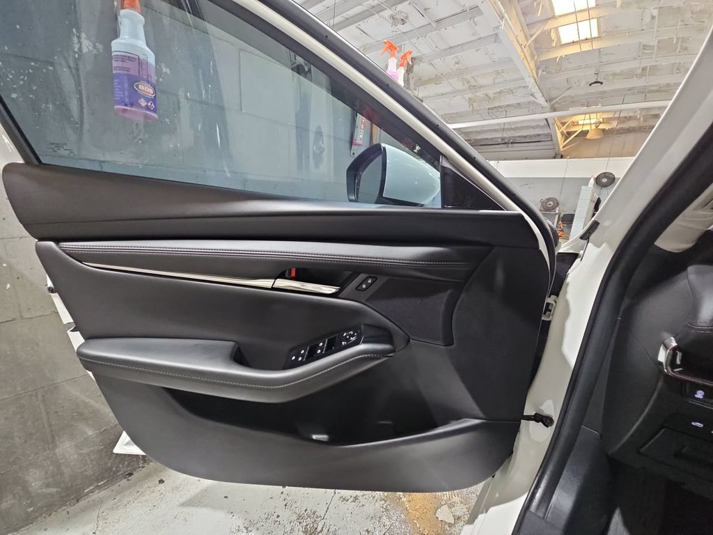 Used 2021 MAZDA MAZDA3 s AWD/4WD image 27