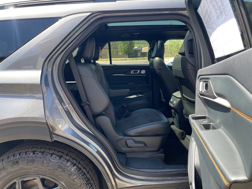 Used 2026 Ford Explorer Tremor w/ Tremor Ultimate Package AWD/4WD image 18