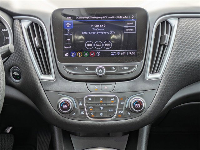 Used 2025 Chevrolet Malibu LT image 19