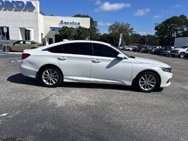 Used 2022 Honda Accord LX image 3