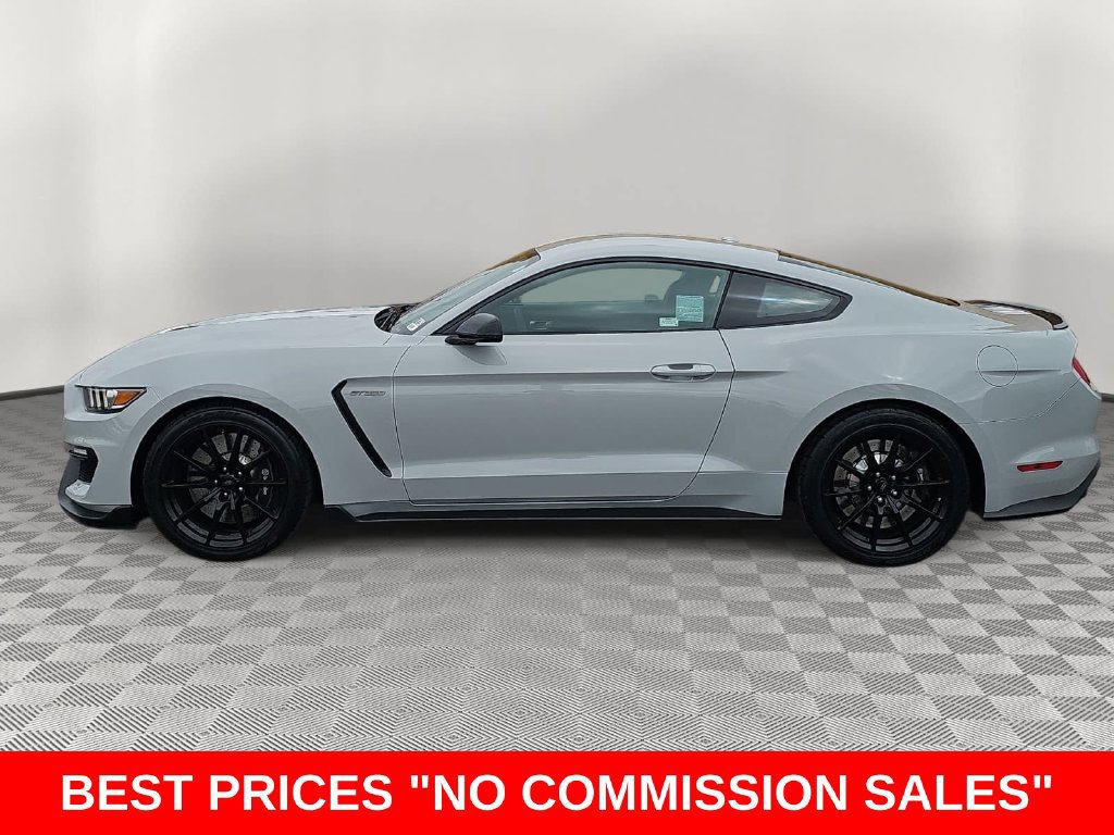 Used 2016 Ford Mustang Shelby GT350 RWD image 6