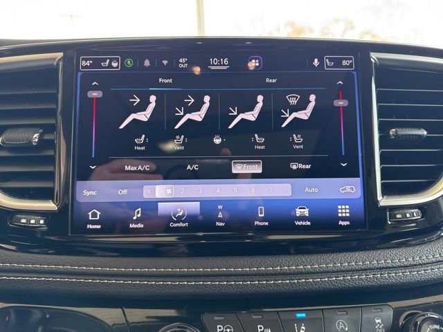 Used 2022 Chrysler Pacifica Limited image 18